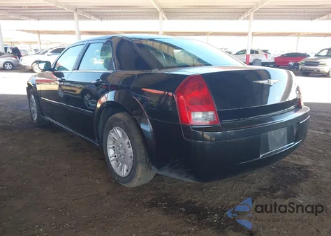 2005 Chrysler 300 from USA, damaged, VIN 2C3JA43R75H658506